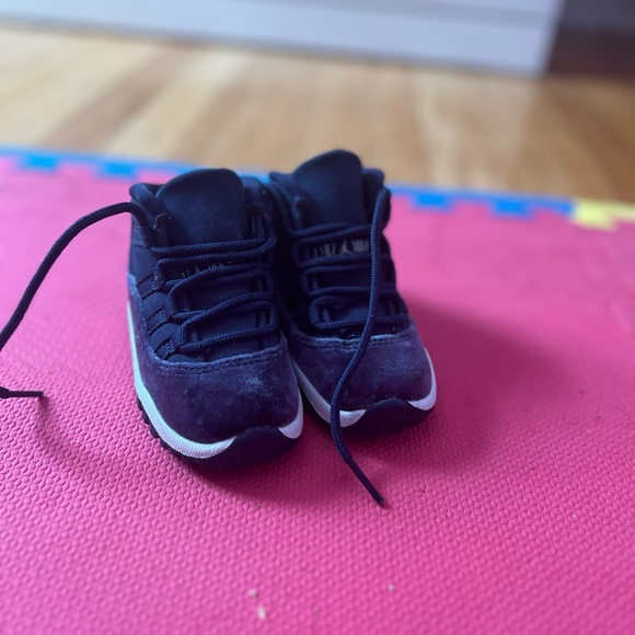 Jordan 11 retro - Picture 3 of 6